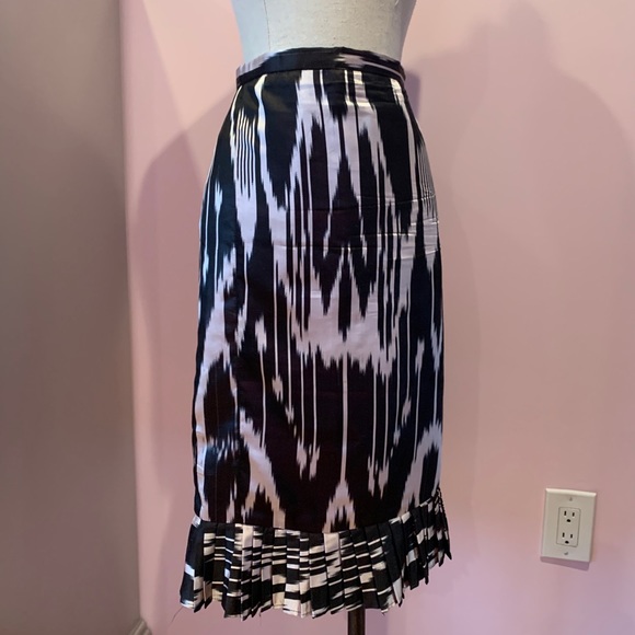 Custom Made High Quality Pure Silk Skirt - Picture 4 of 13